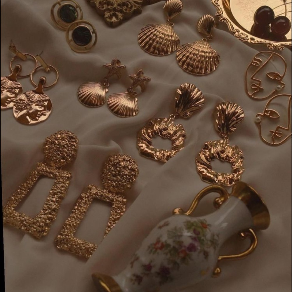 Meet your Posher, Accessories